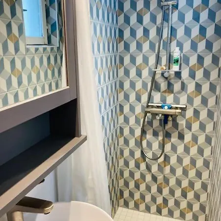 Lejlighed Joli F2 Avec Terrasse 150m